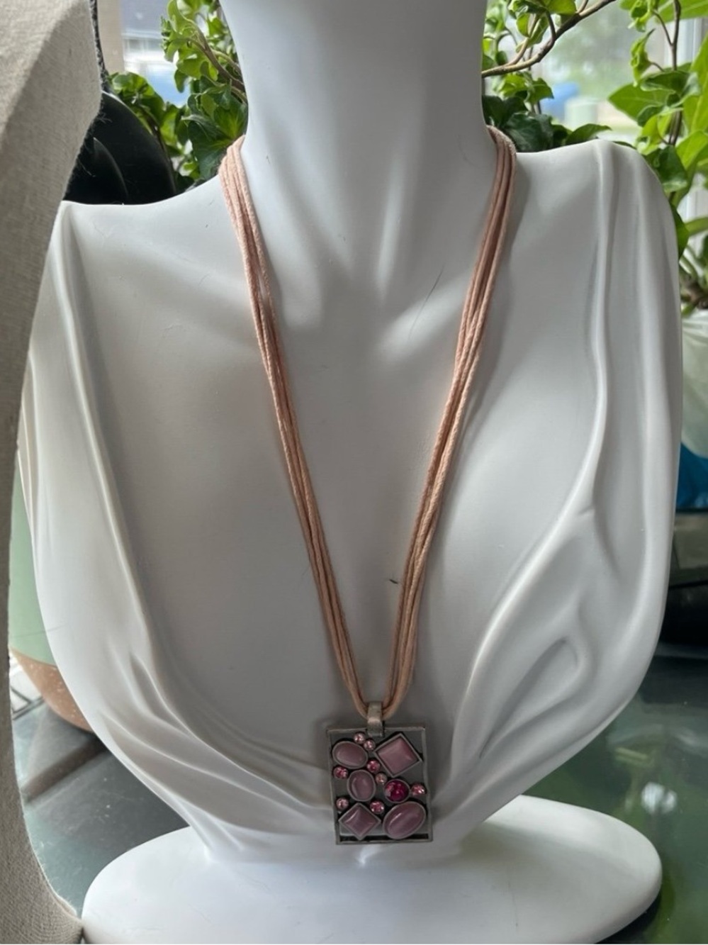 Lia Sophia Pink Pendant 1.5” on natural cording 14” + 4” extender N235 - Picture 7 of 7